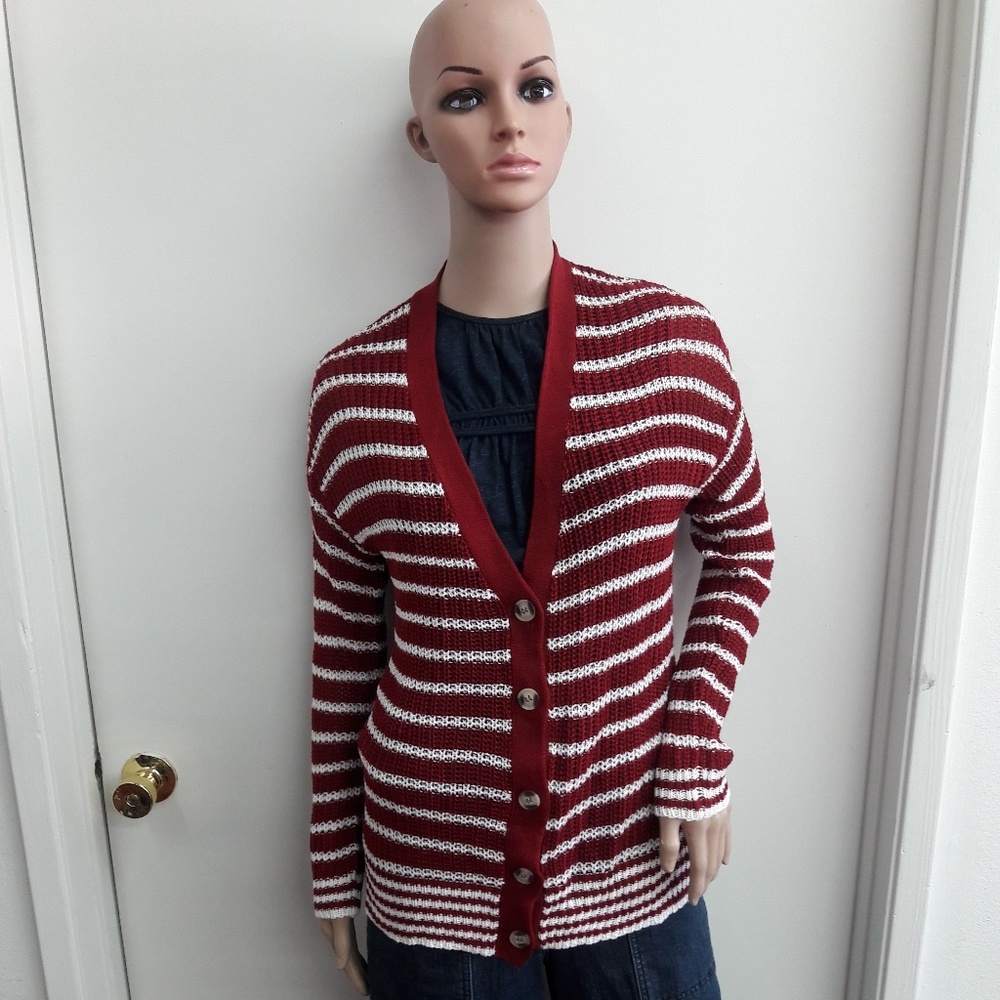 Sweater - Picture 2 of 2